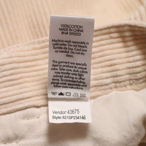 PacSun Workwear Corduroy Carpenter Utility Raw Hem Cream Shorts Women’s Size 26 - Picture 8 of 9